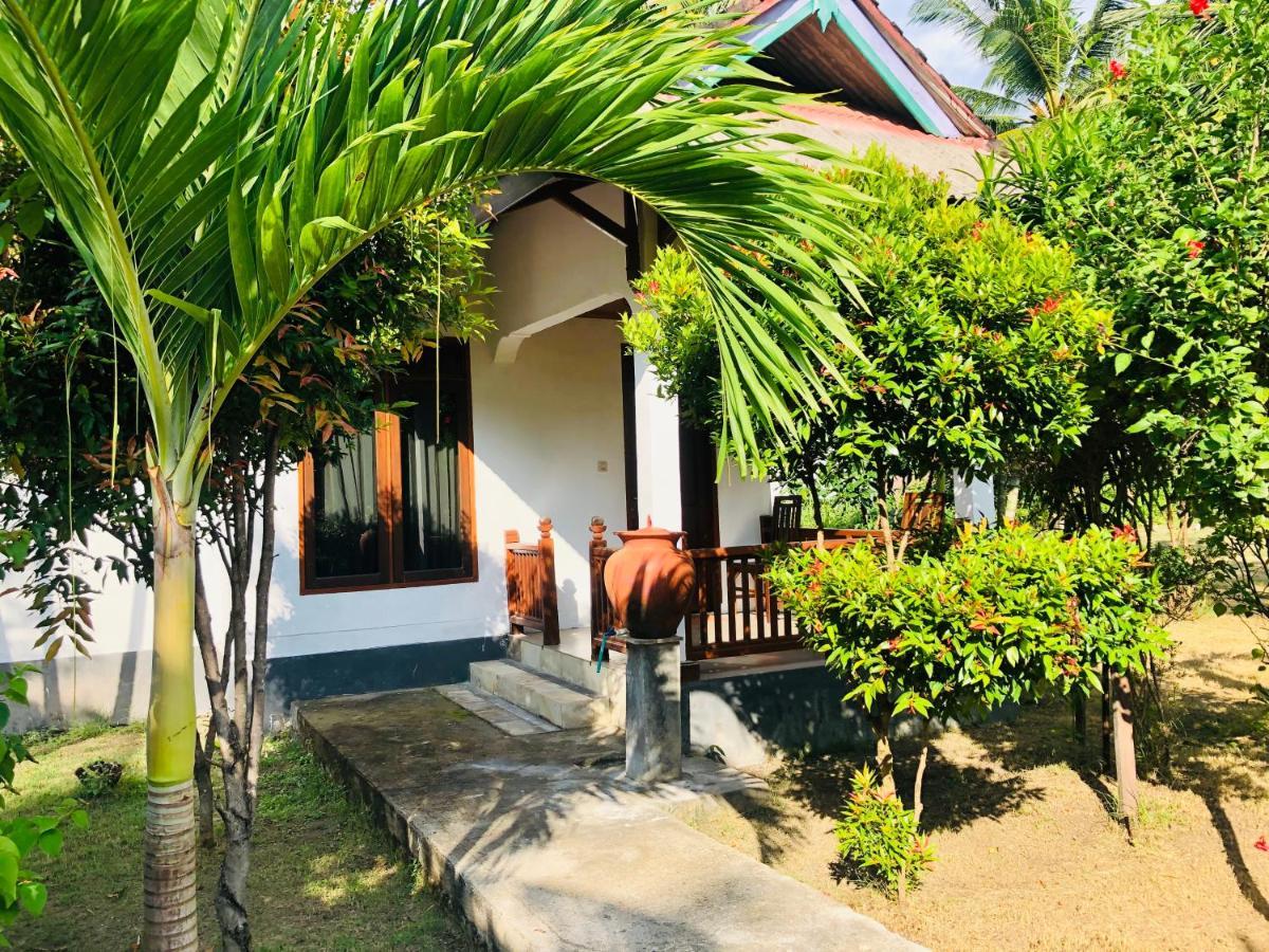 Pelangi Cottages Gili Air Exterior foto